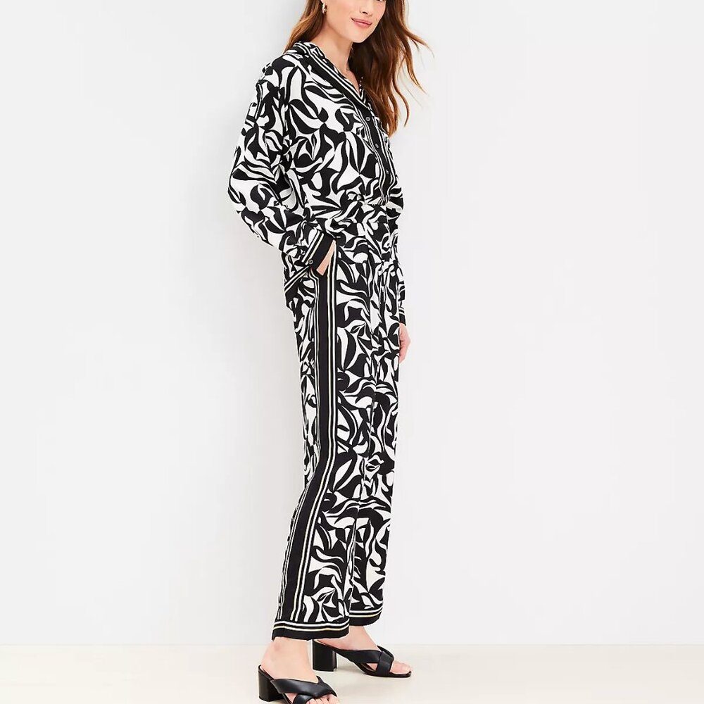 Loft Pleated Fluid Pull-Wide Leg Pants & Top